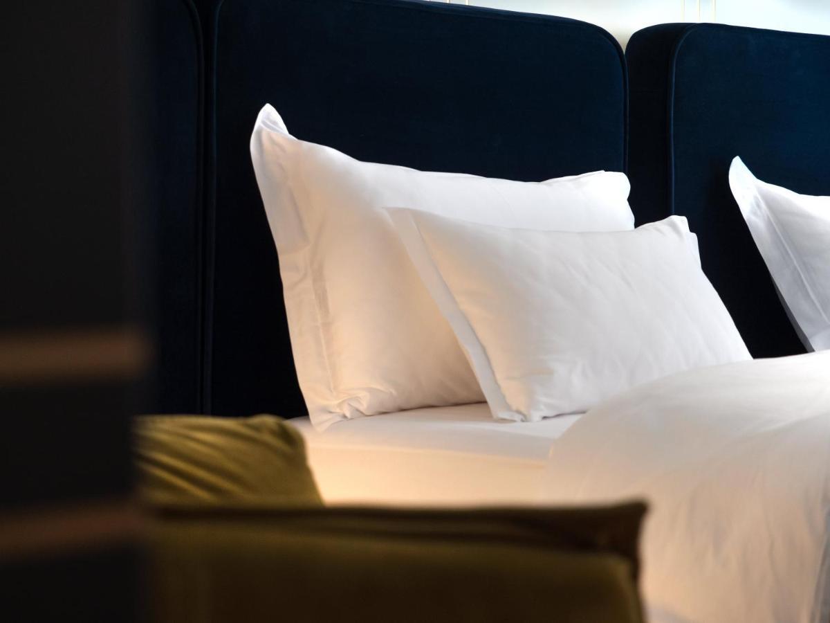 Moncafe Boutique Hotel & Spa Tirana Kültér fotó