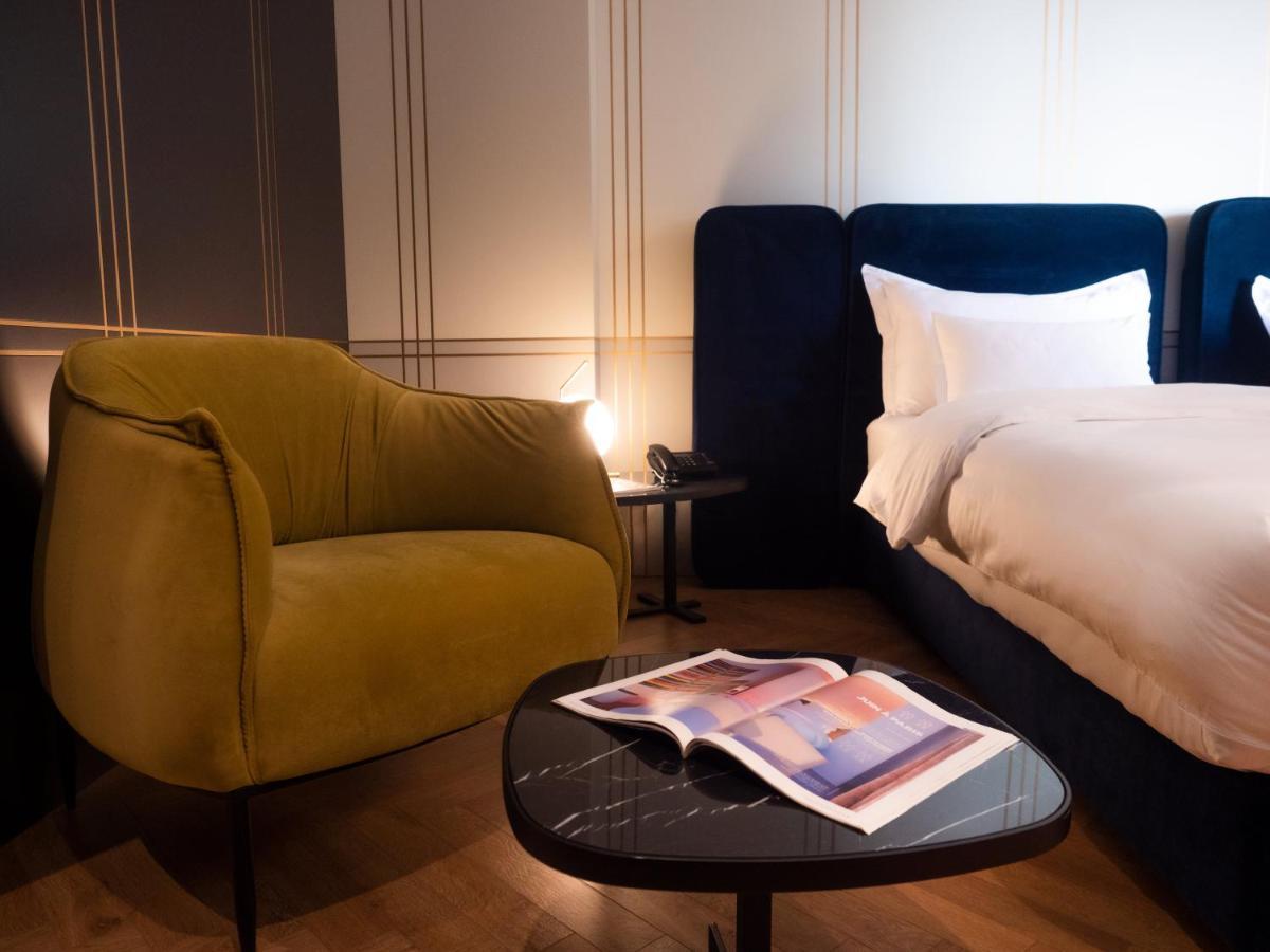 Moncafe Boutique Hotel & Spa Tirana Kültér fotó