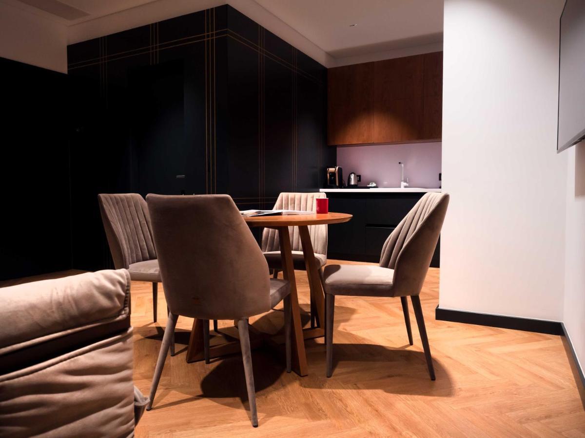 Moncafe Boutique Hotel & Spa Tirana Kültér fotó