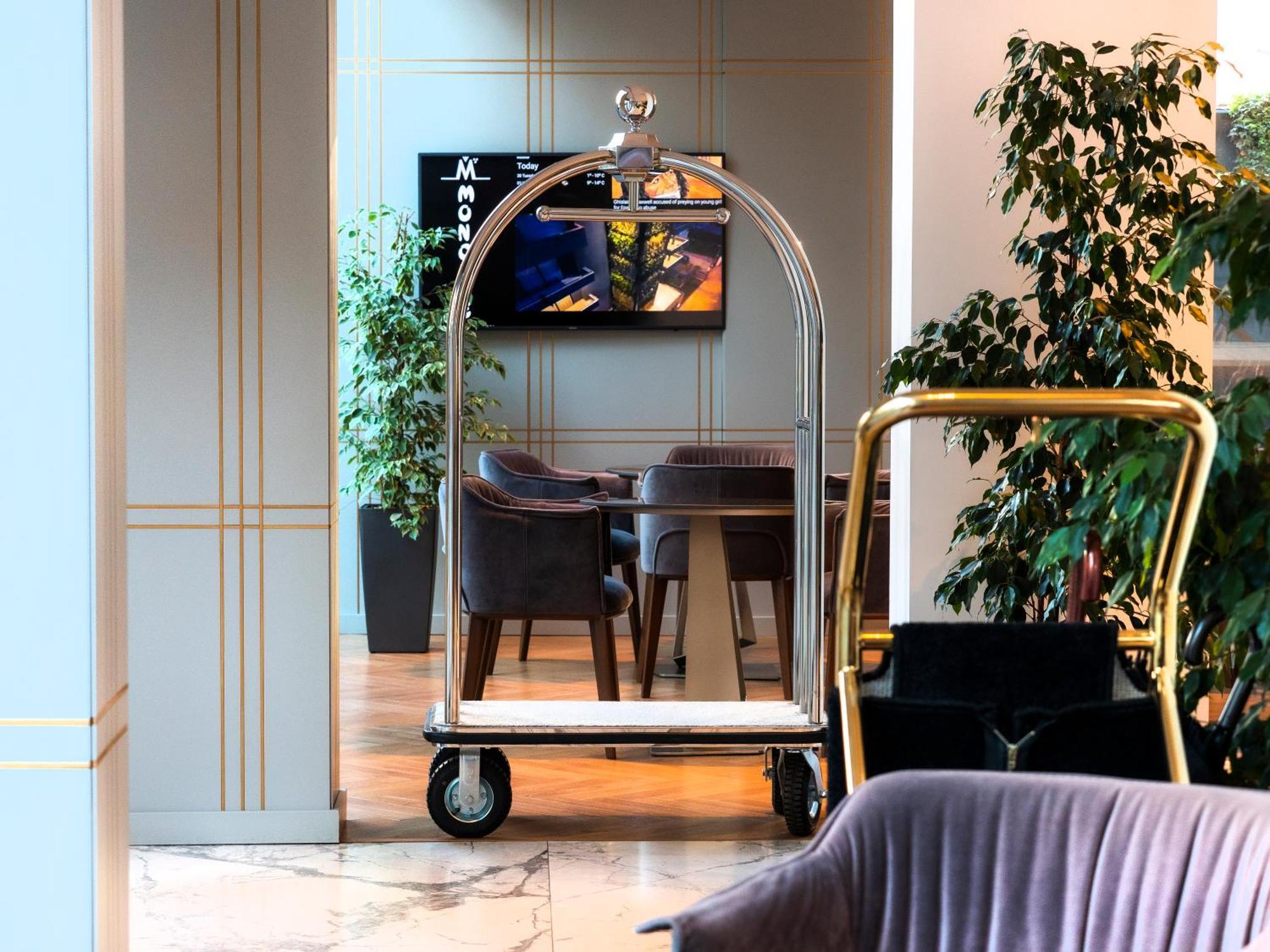 Moncafe Boutique Hotel & Spa Tirana Kültér fotó