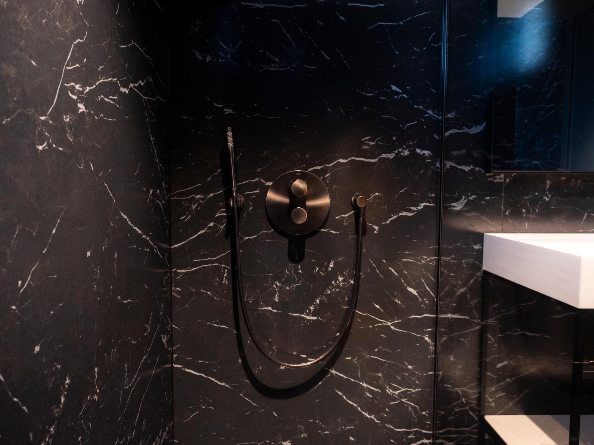 Moncafe Boutique Hotel & Spa Tirana Kültér fotó